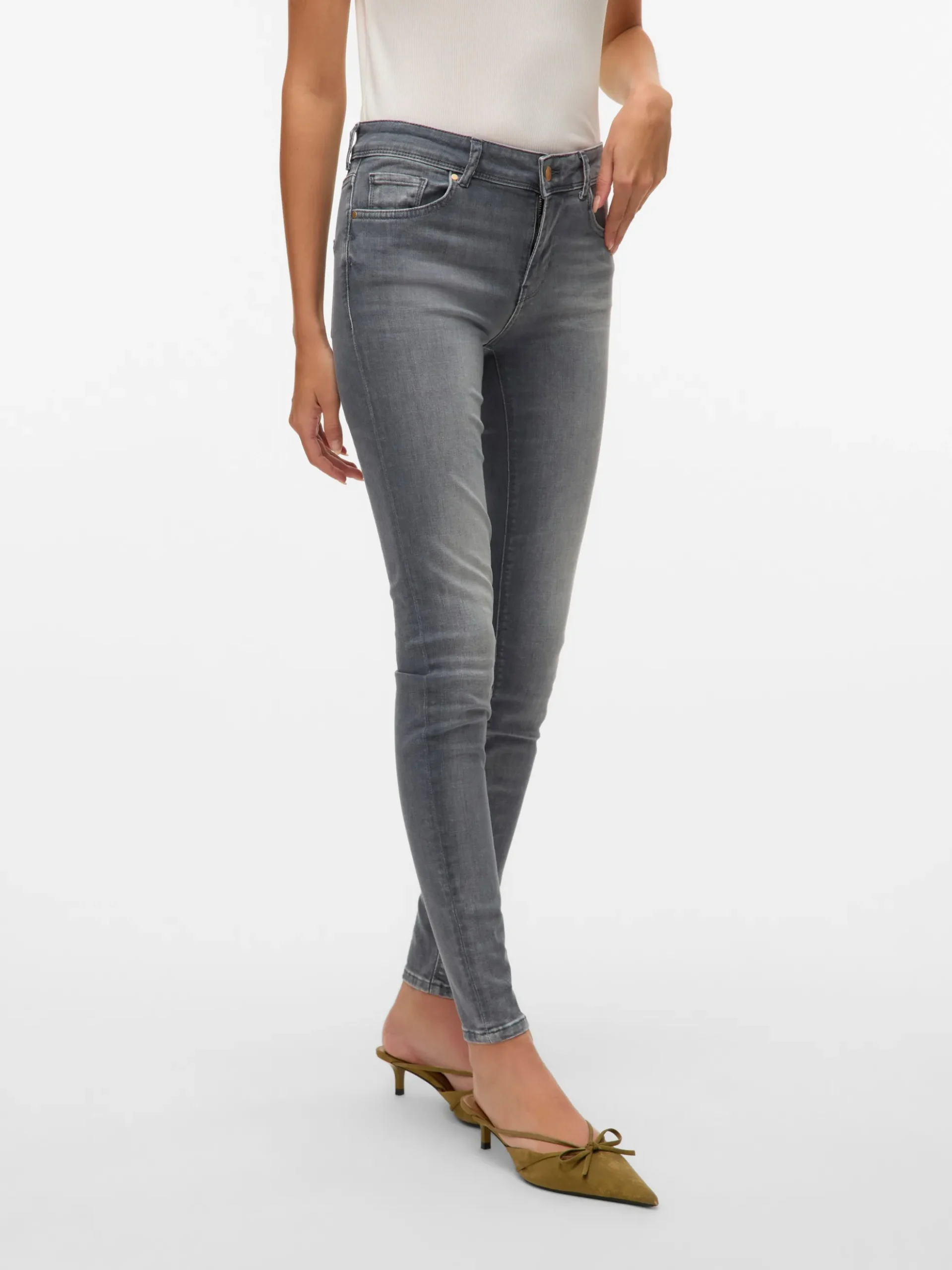 VMLUX Mid Rise Slim Fit Jeans