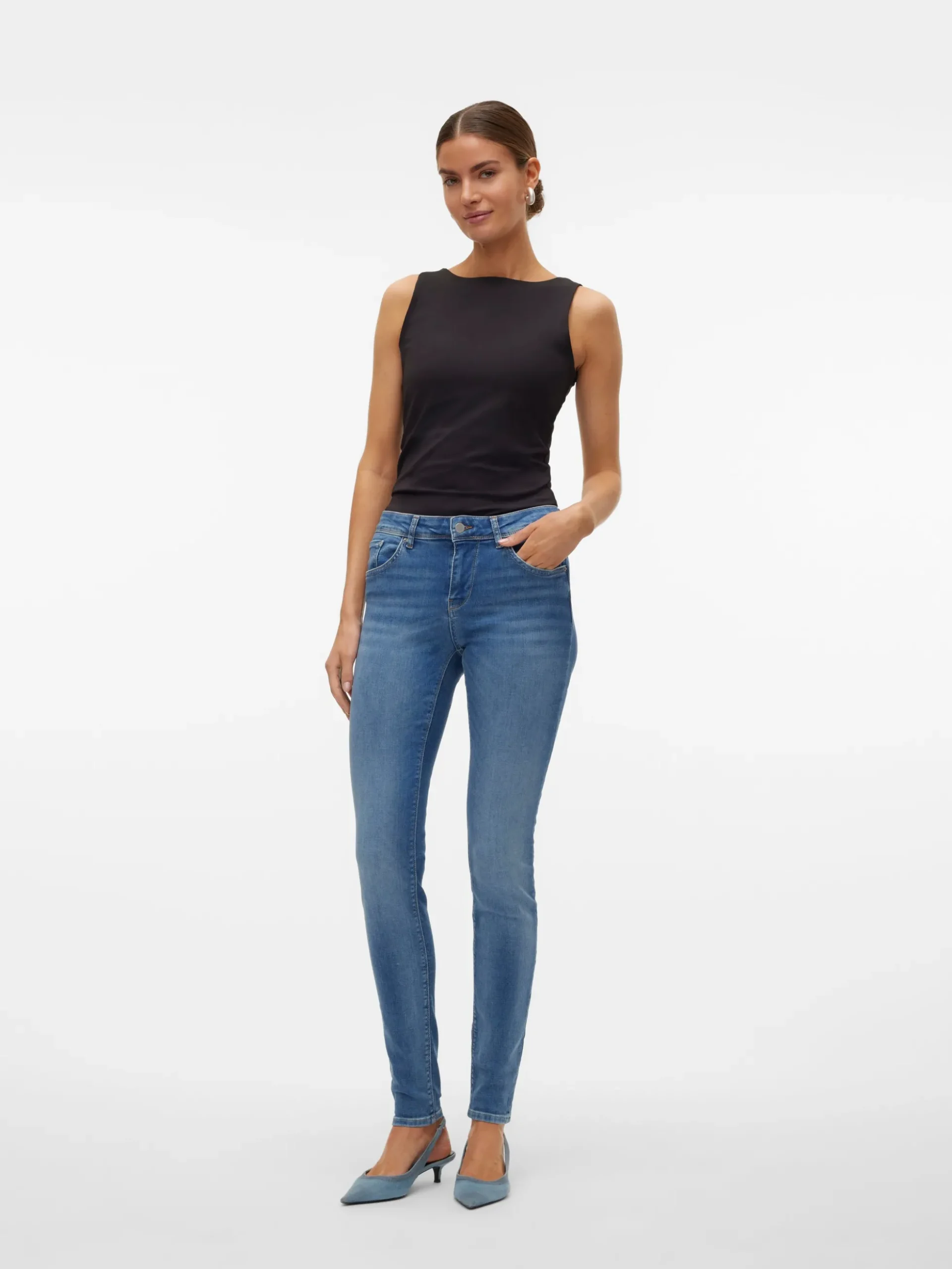 VMLUX Mid Rise Slim Fit Jeans