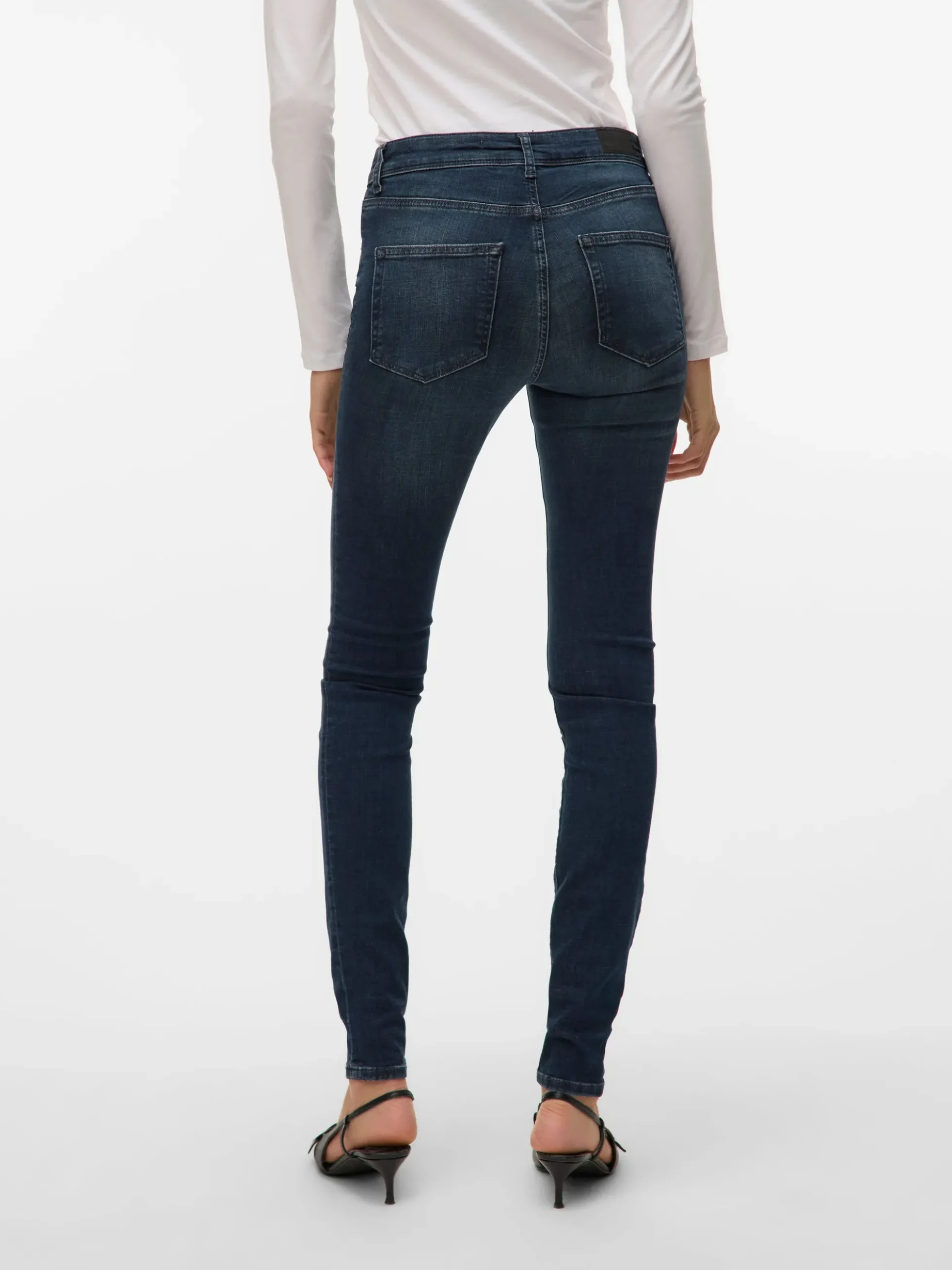 VMLUX Mid Rise Slim Fit Jeans
