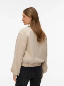 VMMADDIE Jacke