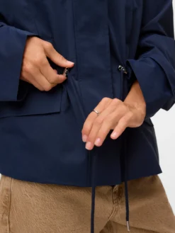 VMMARYSOFFY Jacke