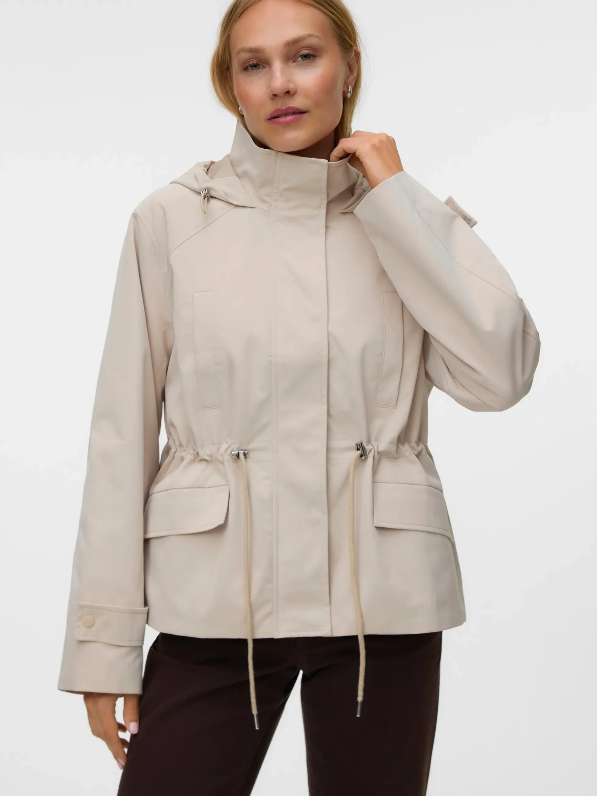 VMMARYSOFFY Jacke