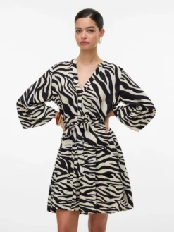 VMMELBA Kurzes Kleid