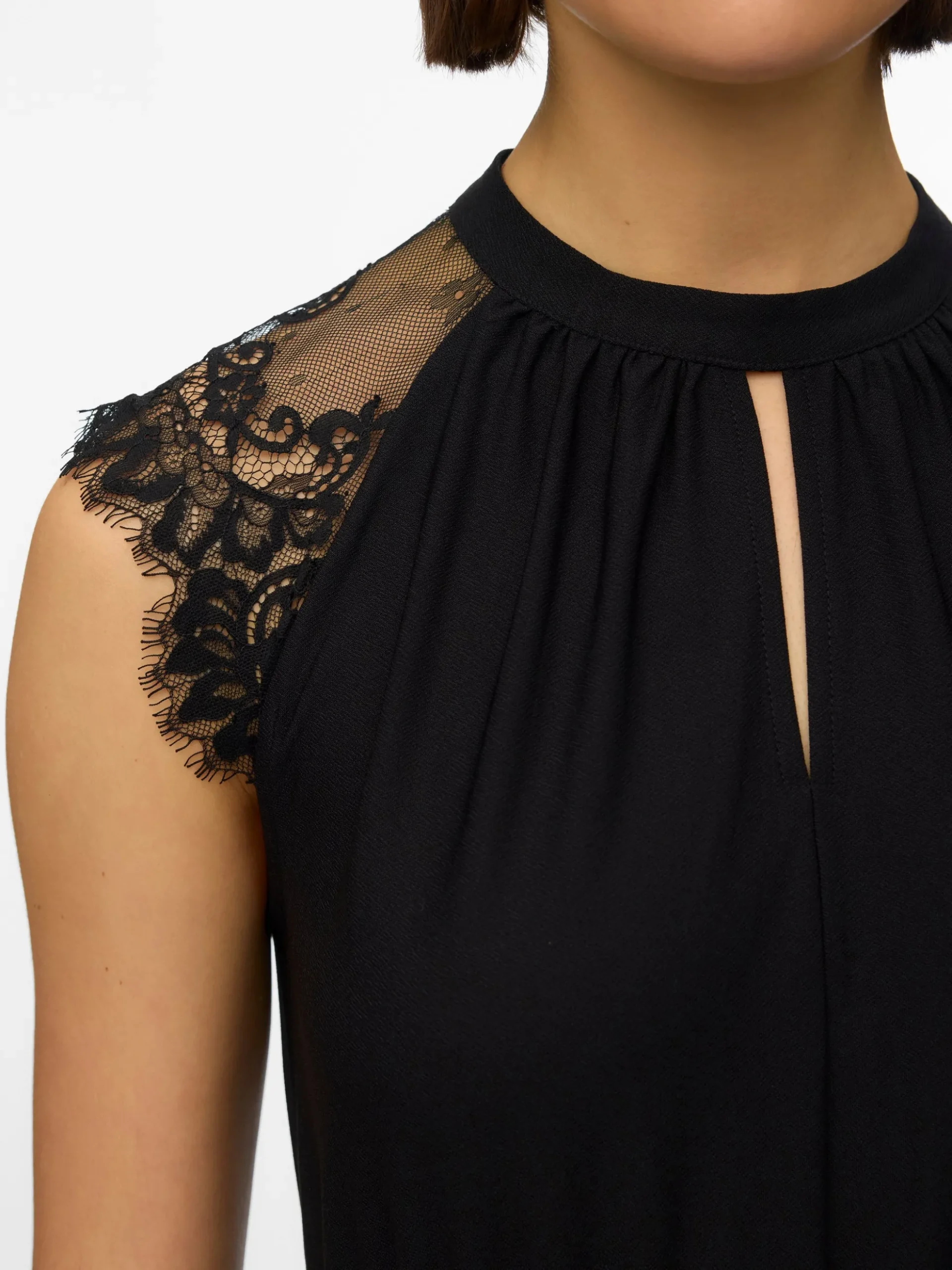 VMMILLA Kurzes Kleid