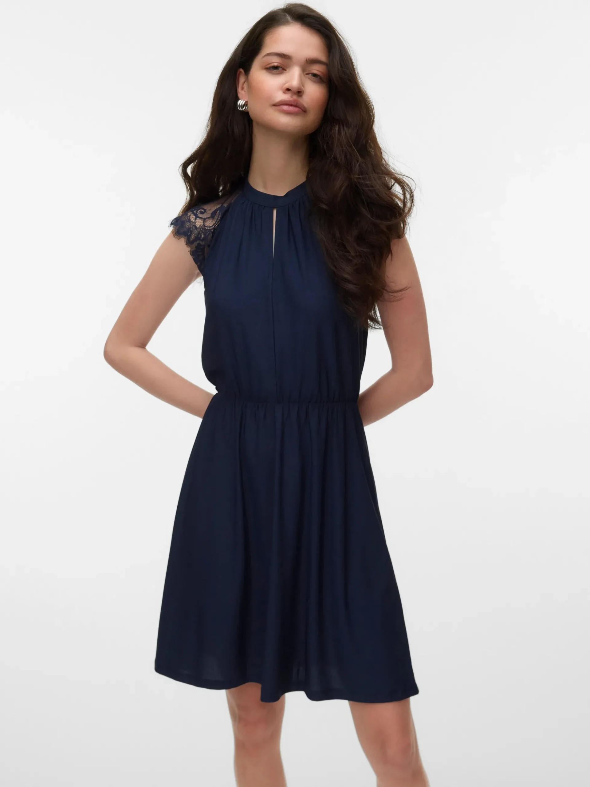 VMMILLA Kurzes Kleid