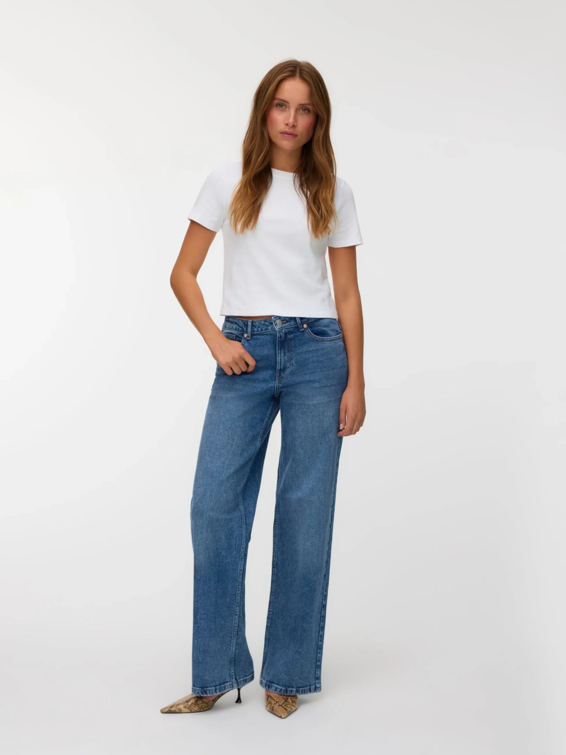 VMMIRA Mid Rise Weite Passform - kurz geschnitten Jeans