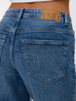 VMMIRA Mid Rise Weite Passform - kurz geschnitten Jeans