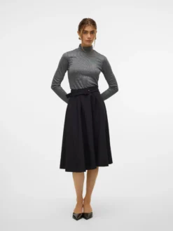 VMNICHOLLE Top