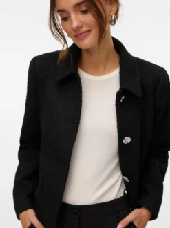 VMNOKILA Jacke