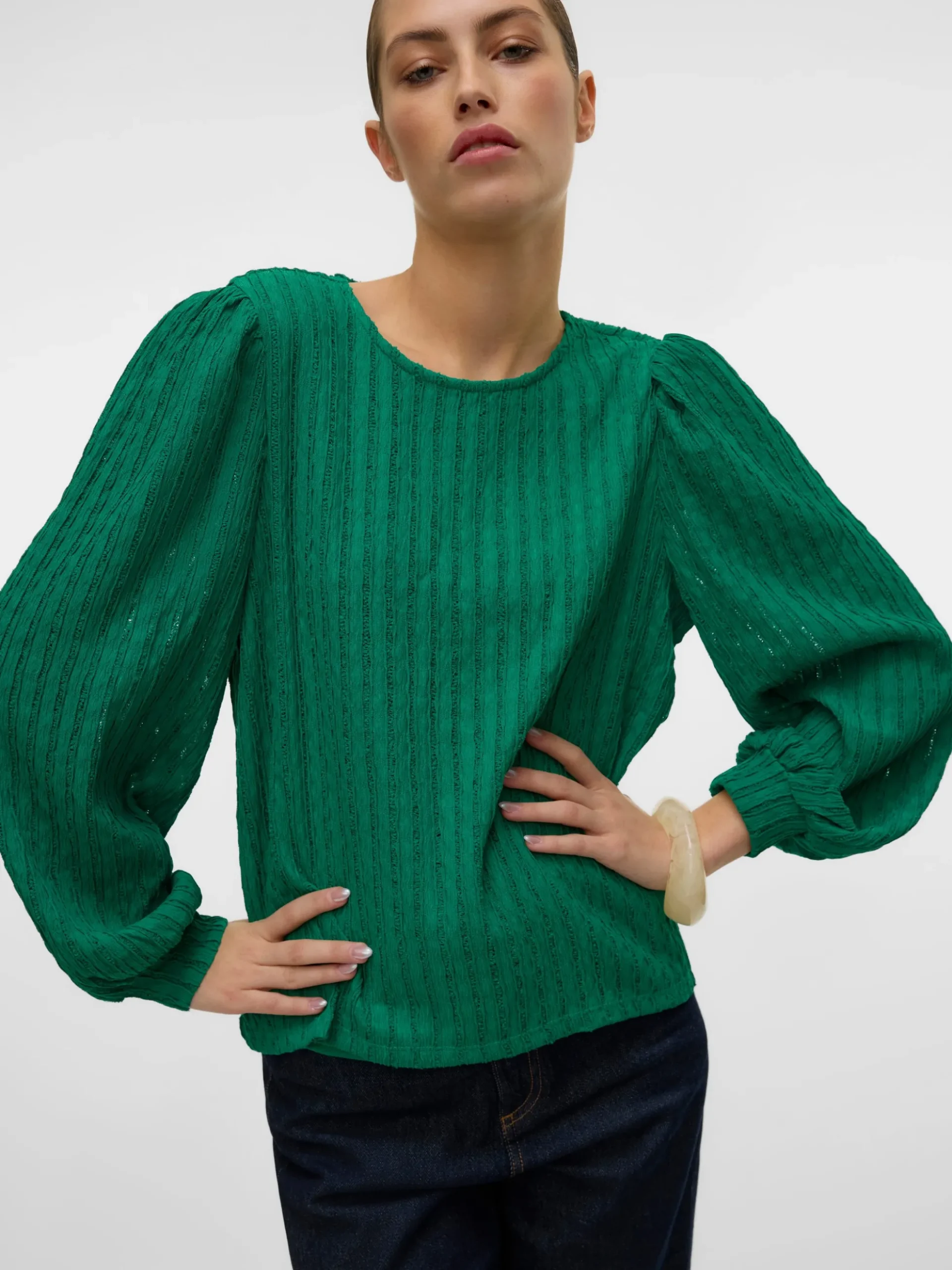 VMNOMI Top