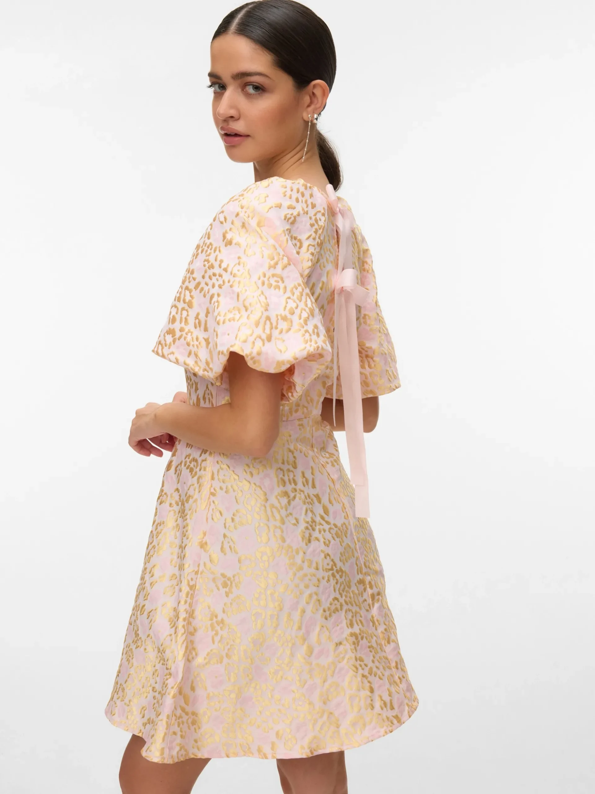 VMNORA Kurzes Kleid