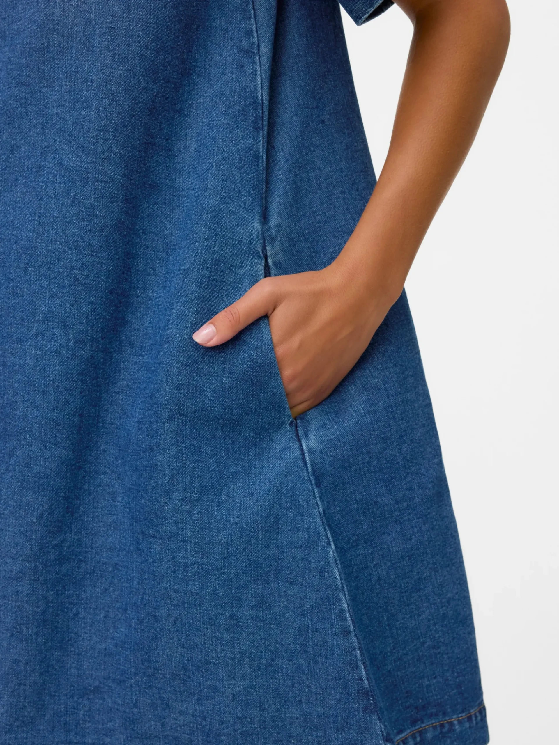 VMOCINA Midikleid