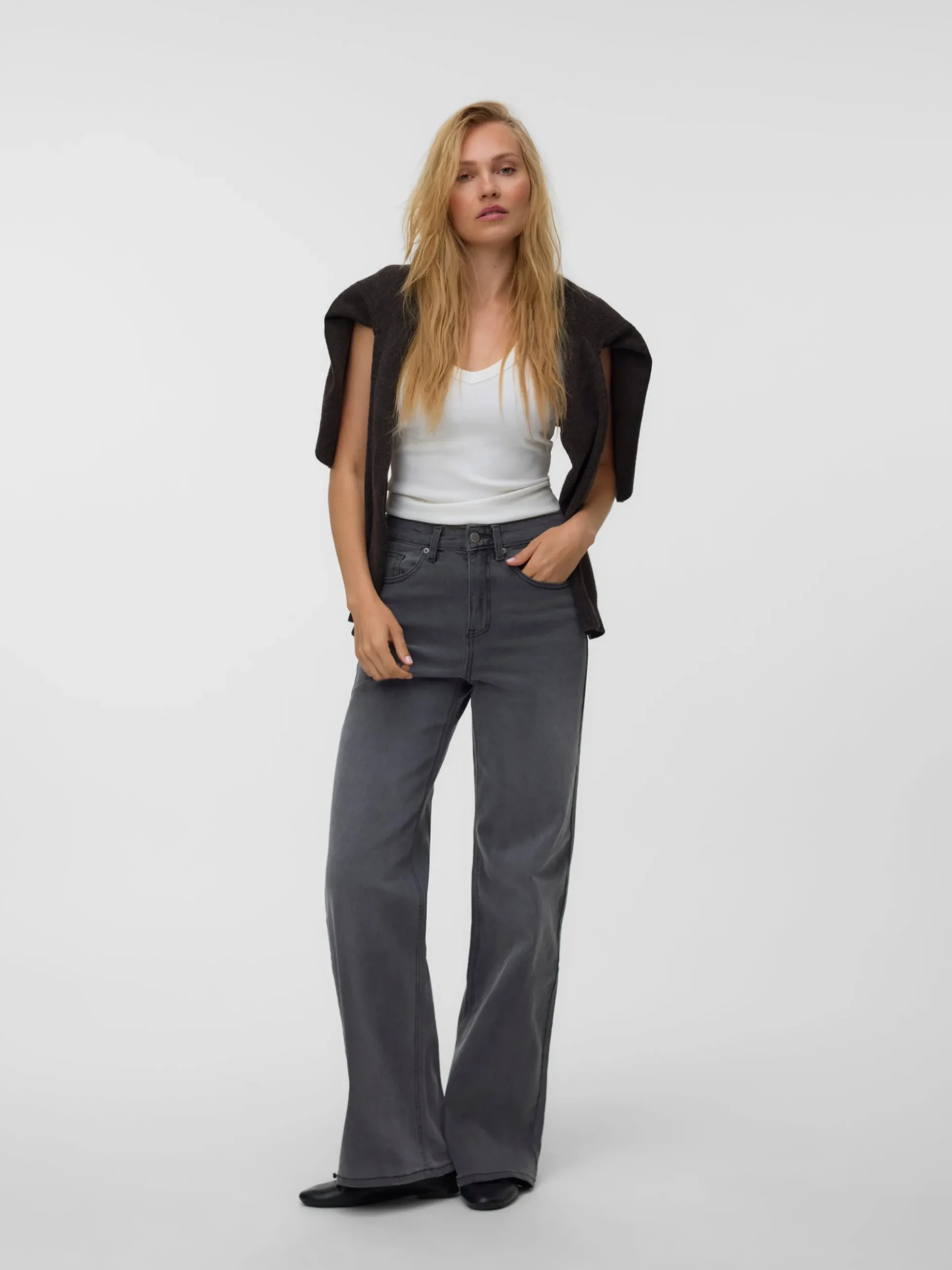 VMOLIVIA Hohe Taille Weiter Beinschnitt Jeans