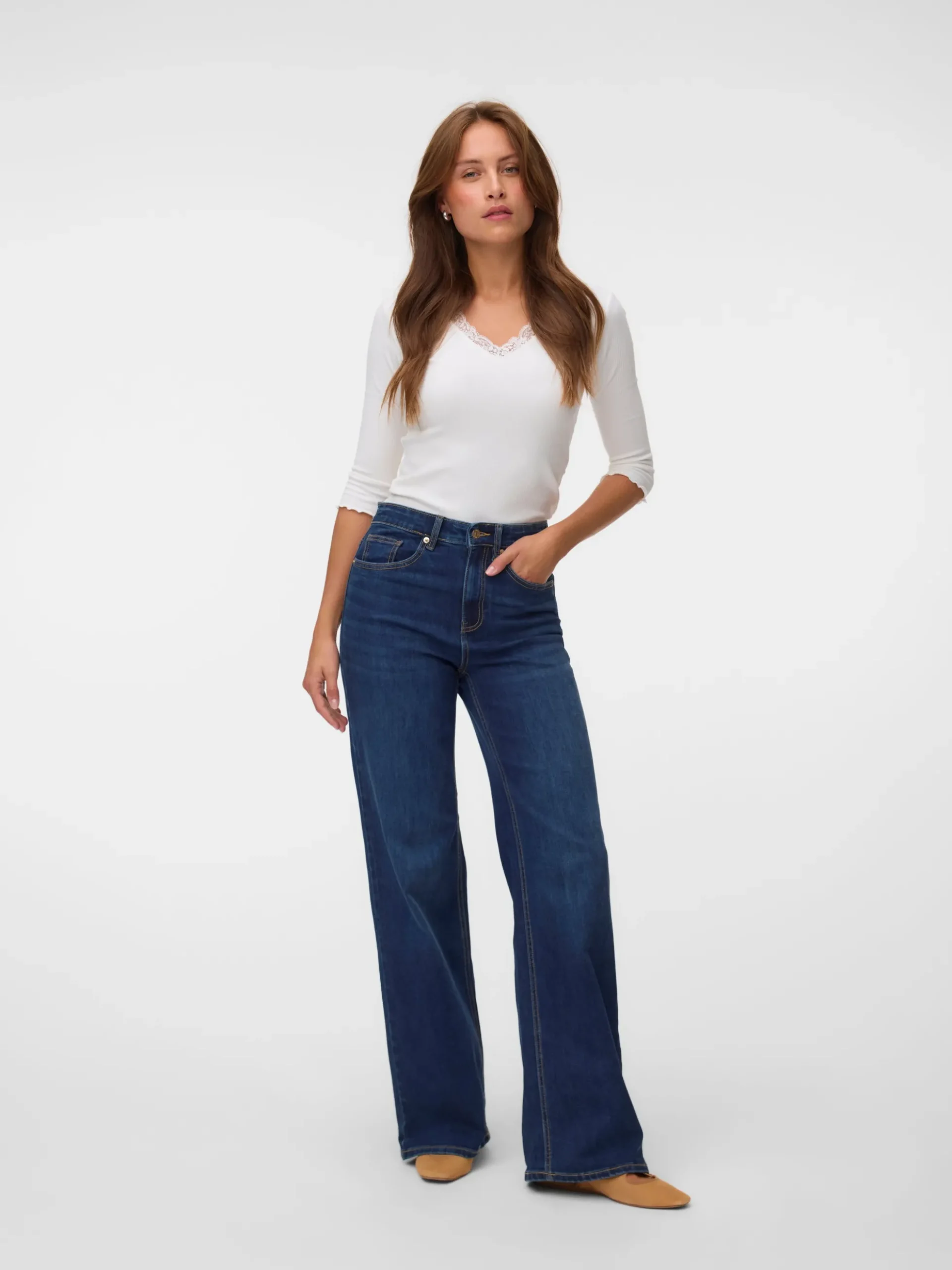 VMOLIVIA Hohe Taille Weiter Beinschnitt Jeans