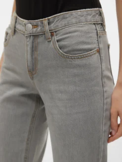 VMPAM Niedrige Taille Gerade geschnitten Jeans