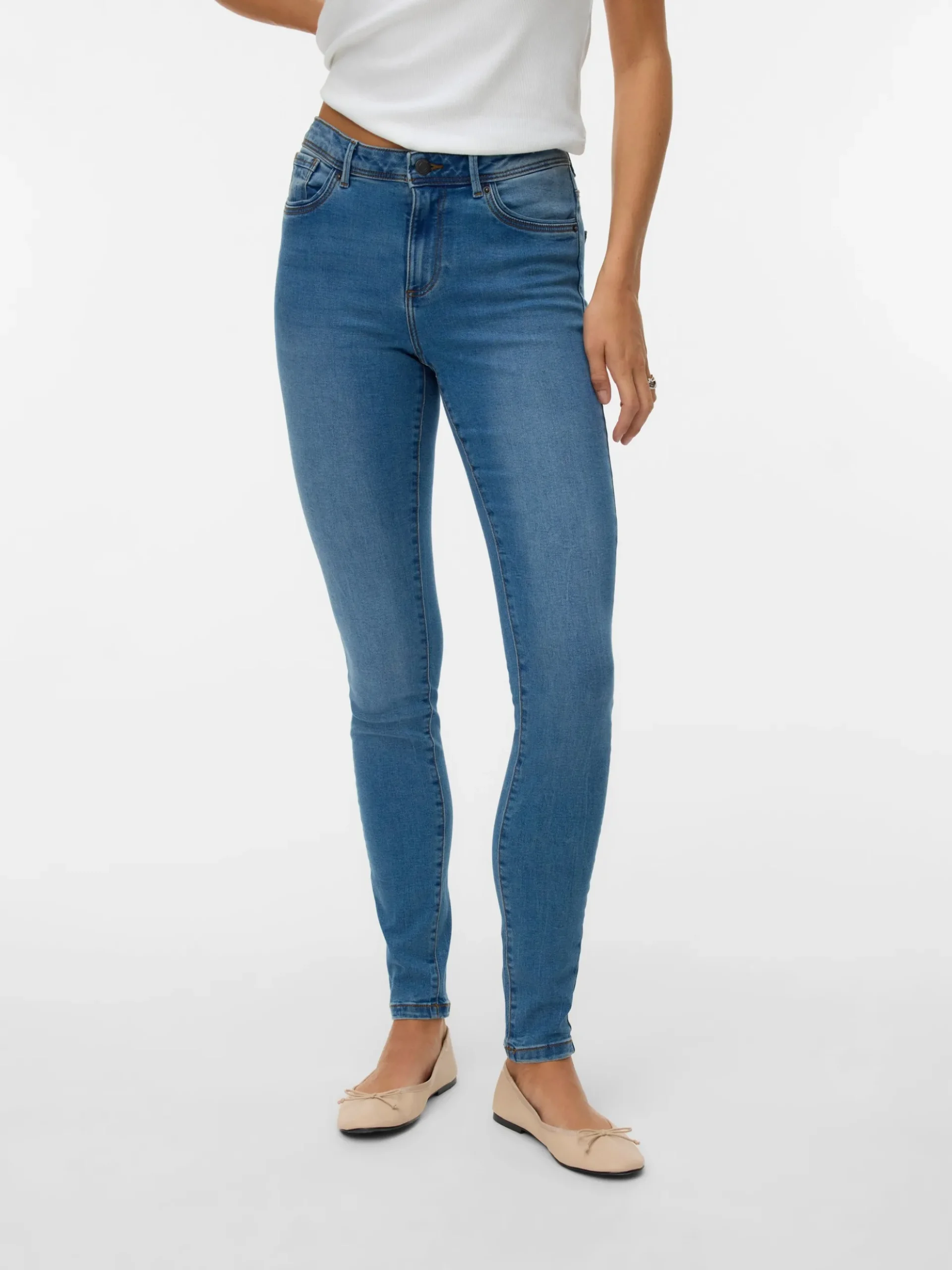 VMTANYA Mid Rise Skinny Fit Jeans