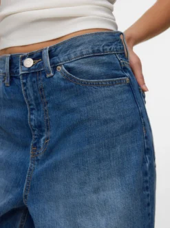 VMTAYLOR Mittlere Taille Weiter Beinschnitt Jeans