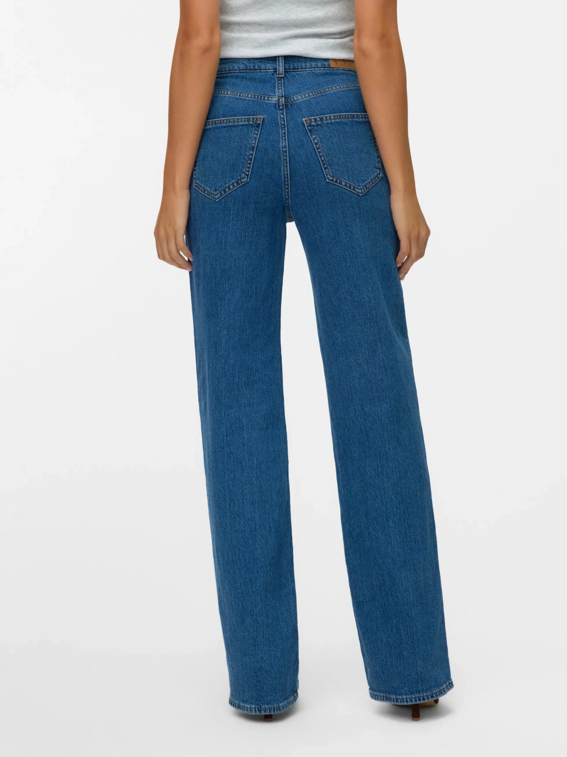 VMTESSA Hohe Taille Weite Passform - kurz geschnitten Jeans