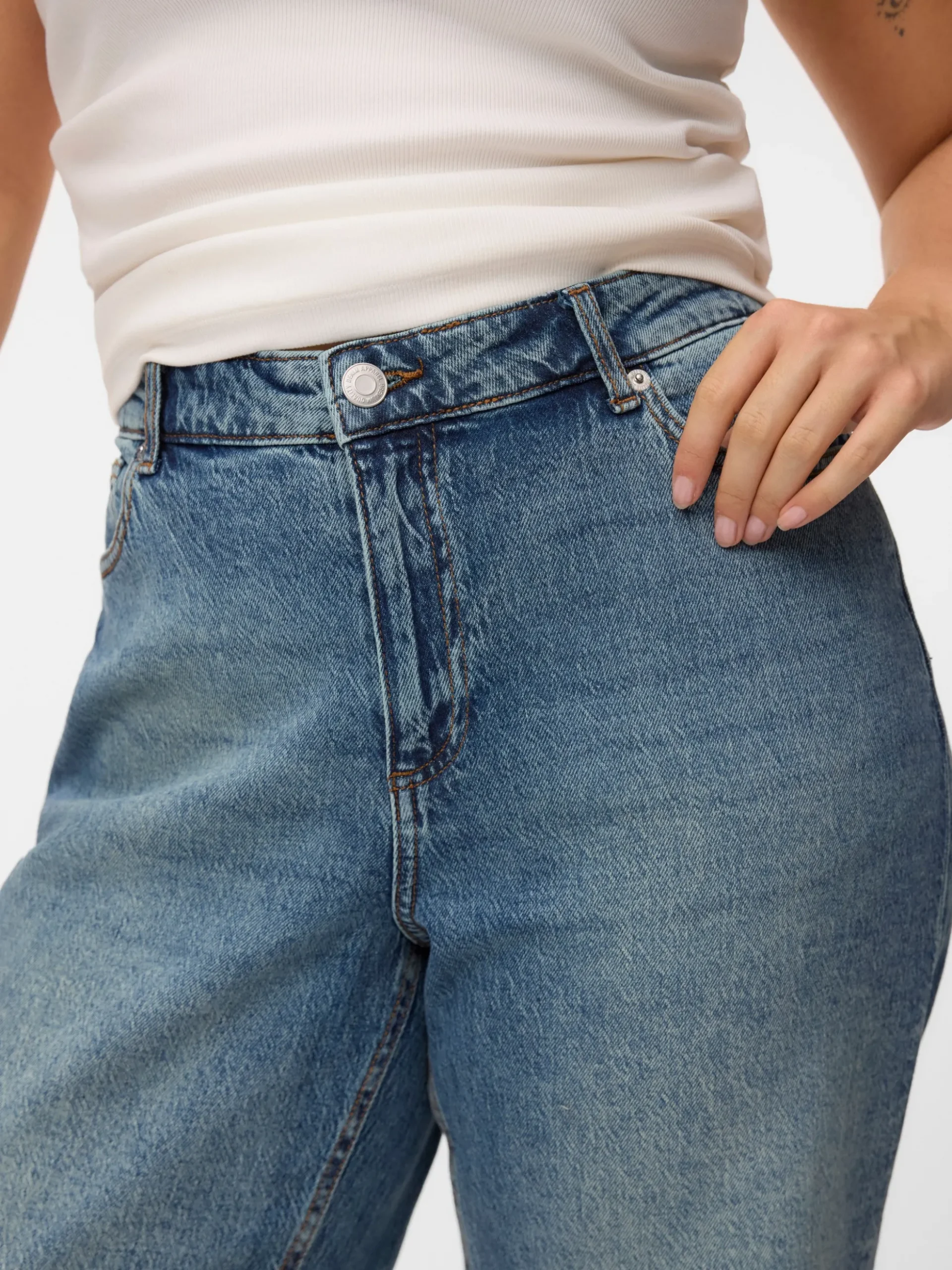 VMTESSA Hohe Taille Weiter Beinschnitt Jeans