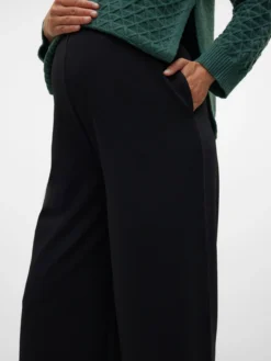 Weiter Beinschnitt Hose