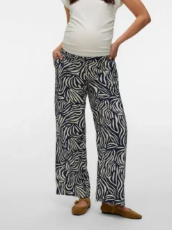 Weiter Beinschnitt Hose