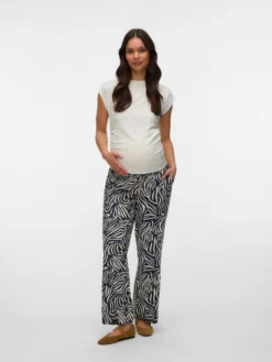Weiter Beinschnitt Hose