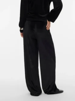 Weiter Beinschnitt Hose