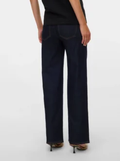 Weiter Beinschnitt Jeans