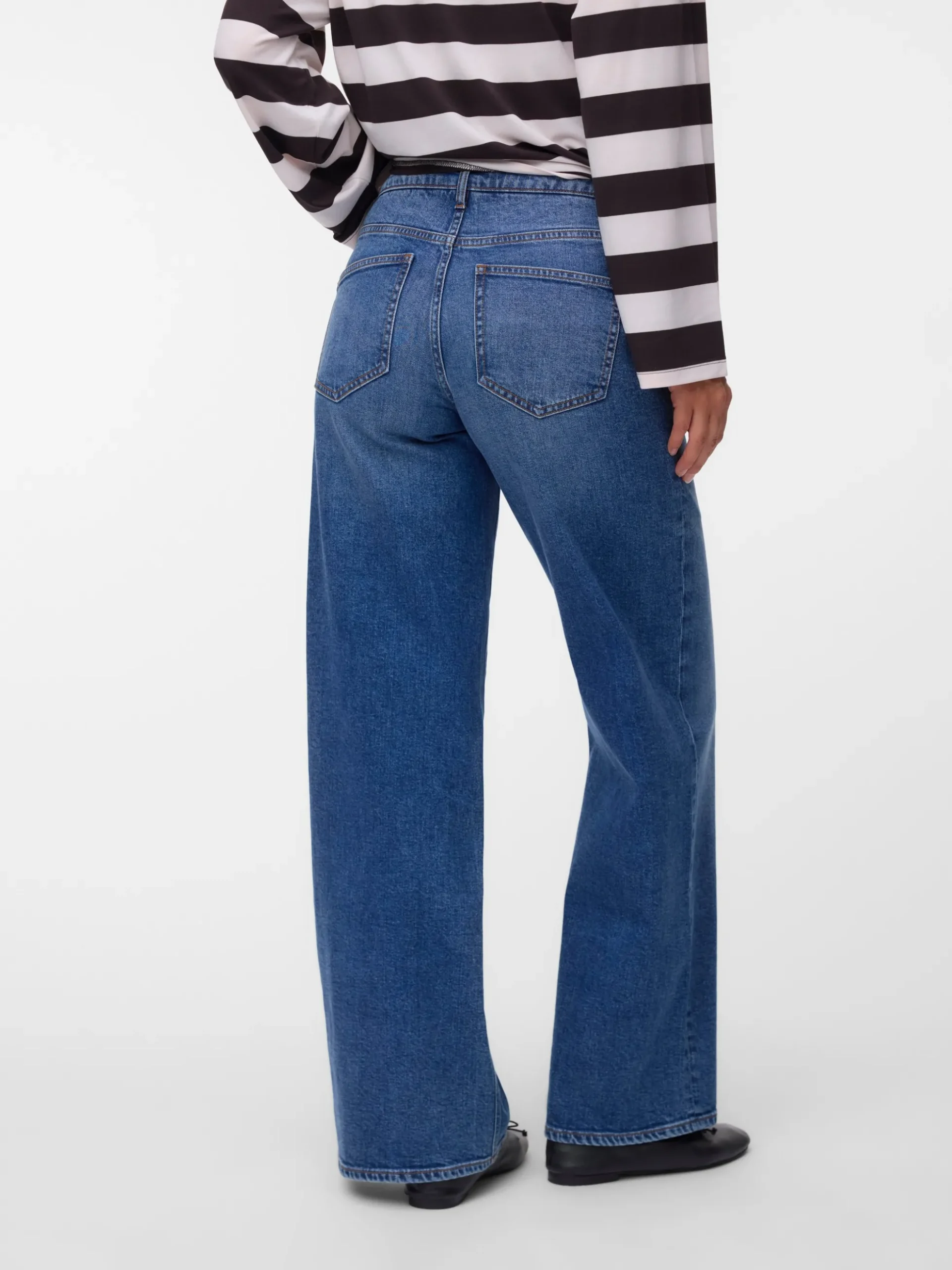 Weiter Beinschnitt Jeans