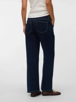 Weiter Beinschnitt Jeans