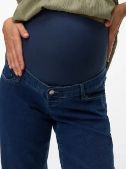 Weiter Beinschnitt Jeans