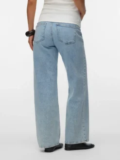 Weiter Beinschnitt Jeans