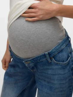 Weiter Beinschnitt Mittlere Taille Jeans